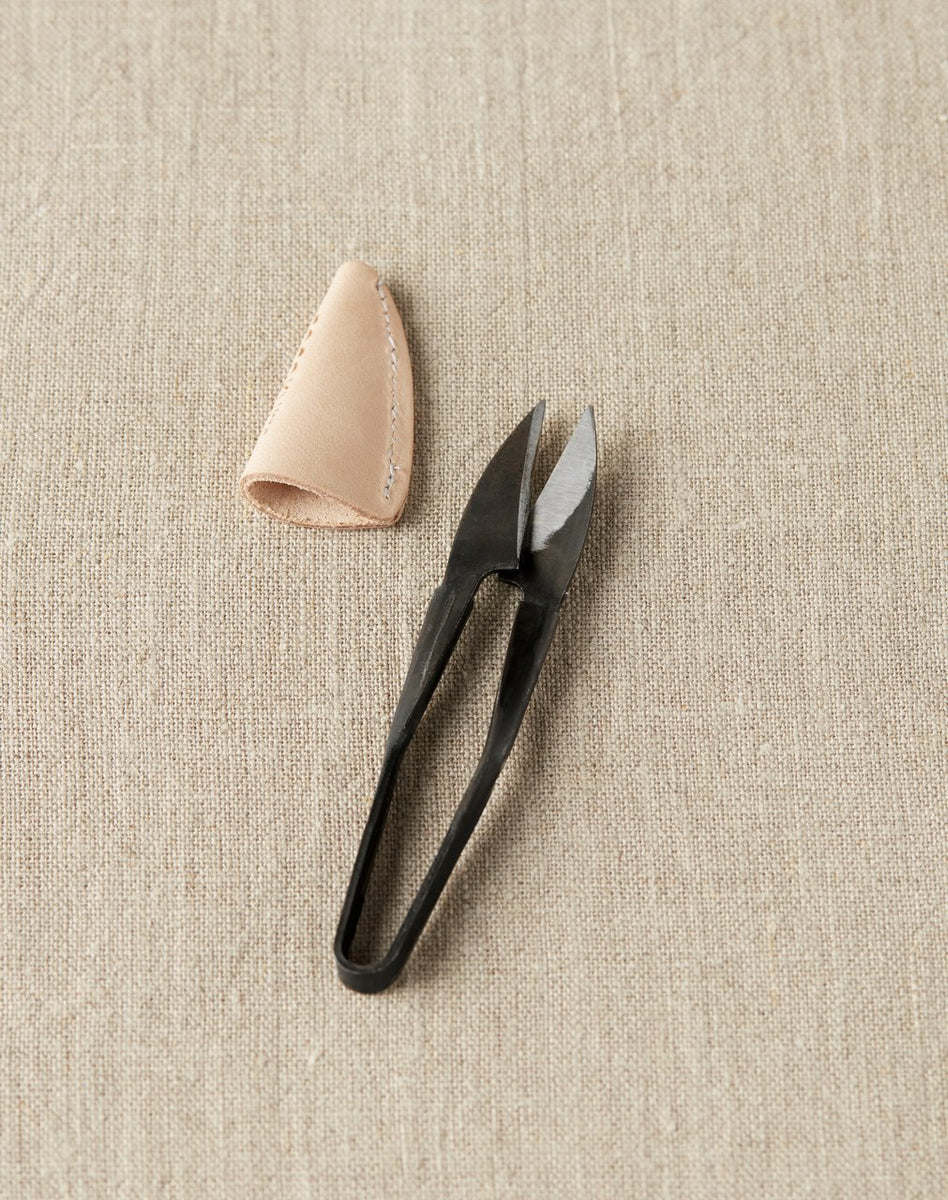 Breaking Yarn Scissors with Cover