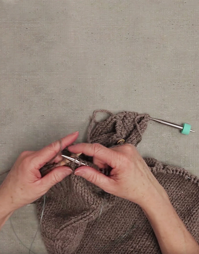 Magic Loop Tips How to Use Magic Loop for Sleeves - Cocoknits