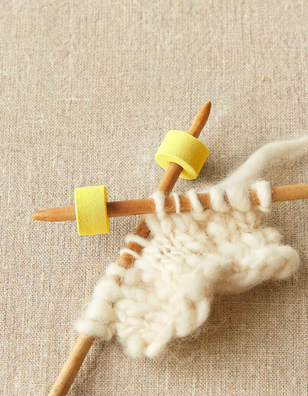 16 Pack Knitting Needle Stopper Knitting Needle Hugger Stitch Stopper  Needle Minder Knitting Accessories (Colors May Vary)